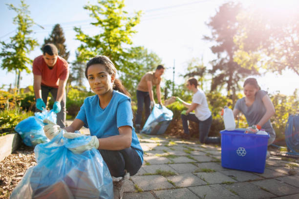 Best Yard Cleanup Services  in Pasadena Hills, FL